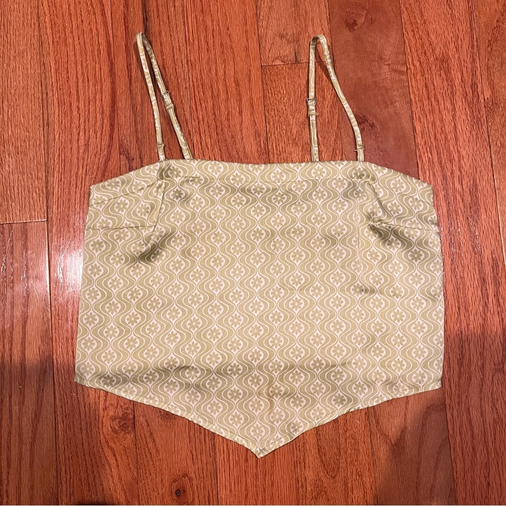 Patterned Green and White Crop Top